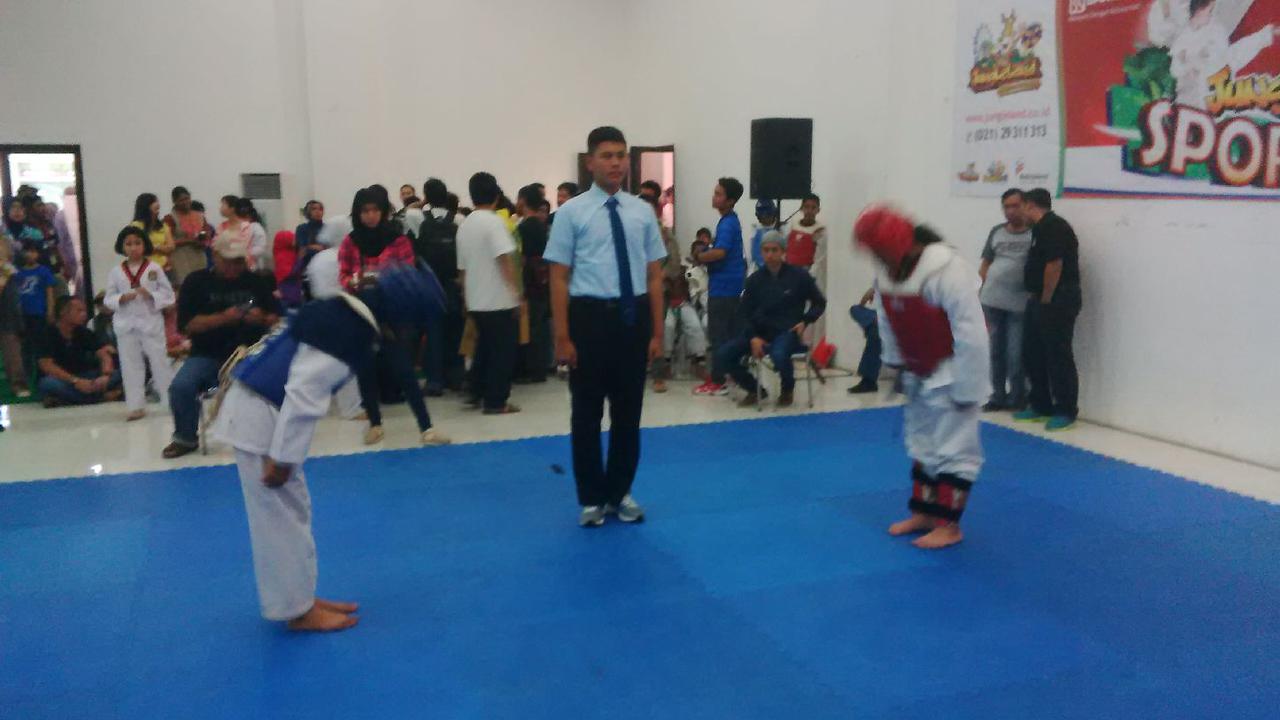 Serunya Beladiri Sambil Bermain di Jungleland 