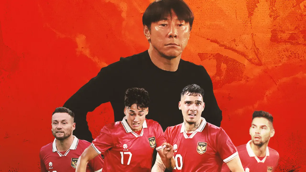 Timnas Indonesia - Shin Tae-yong Dikelilingi Mark Klok, Sandy Walsh, Shayne Pattynama, dan Rafael Struick