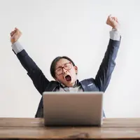 Sering mengantuk di siang hari merupakan tanda alarm dari tubuh, apa penyebabnya?/copyright pexels/Andrea Piacquadio