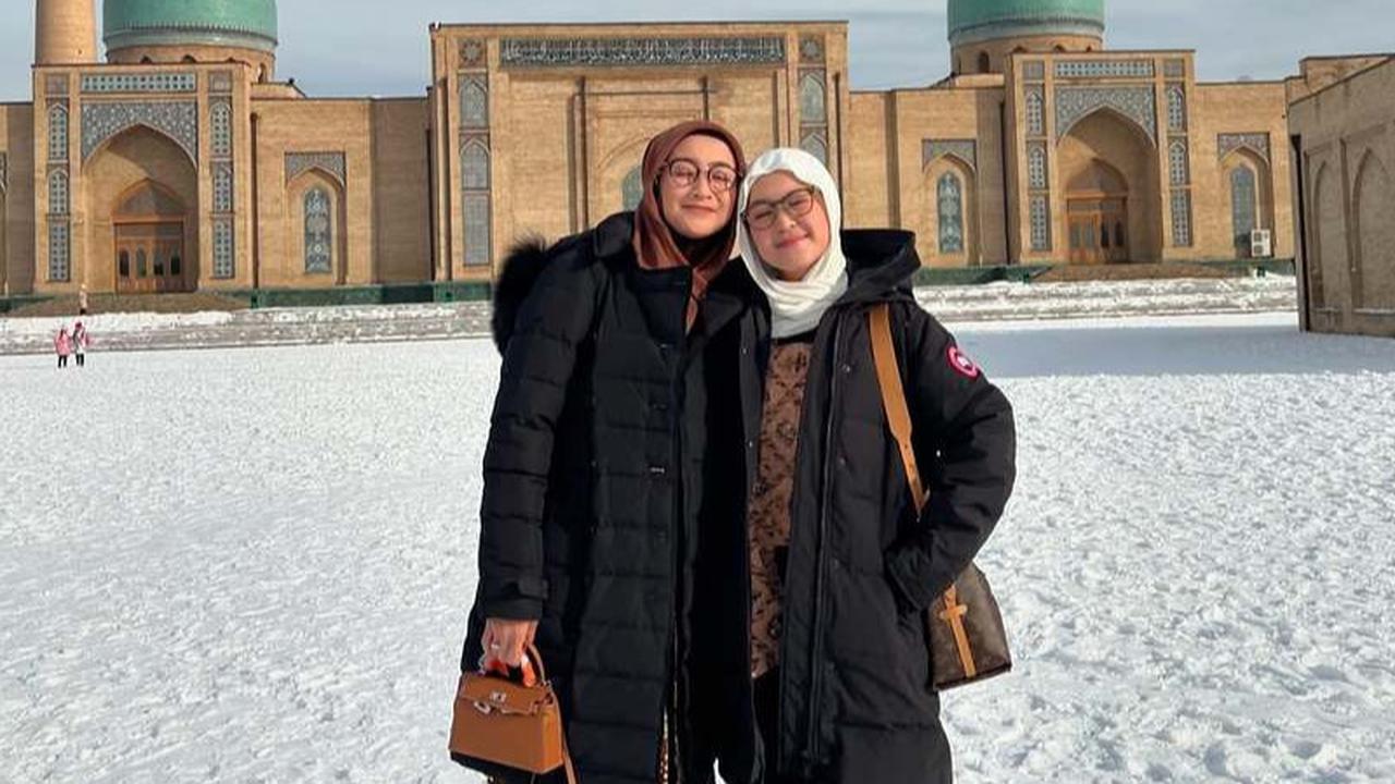 Potret Desy Ratnasari dan Nasywa Nathania Liburan Bersalju di Uzbekistan, Ibu & Putri yang Cantiknya 11 12