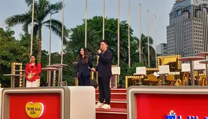 Ketika Layar LED Jadi Spot Foto Baru di Tengah Kota