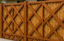 Antik Enak Dilihat, Ini 7 Model Pagar Kombinasi Bambu dan Kayu yang, Natural dan Tahan Lama