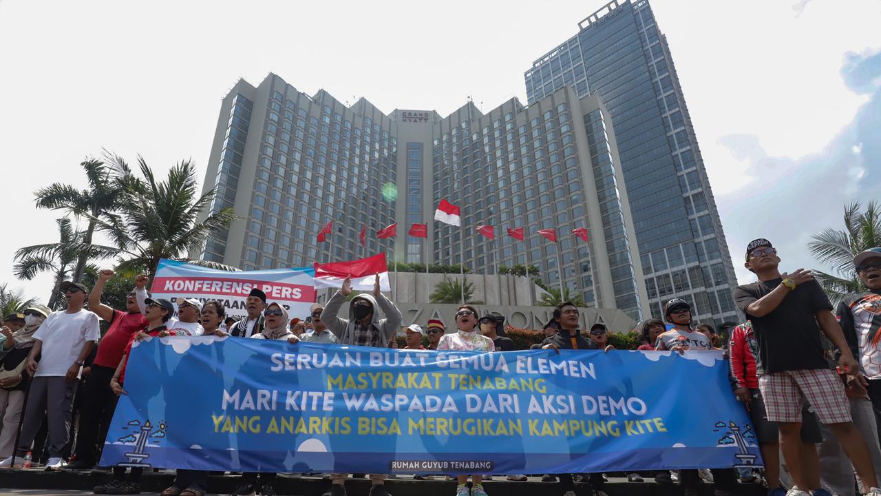 FOTO: Warga Tanah Abang Gelar Deklarasi Damai, Tegaskan Tolak Anarkisme di Jakarta