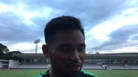 Pemain sayap Timnas Indonesia U-23, Saddil Ramdani, sudah bergabung bersama rekan-rekan setimnya dalam latihan di Stadion Madya, Senayan, Senin (11/3/2019) sore. (Bola.com/Benediktus Gerendo Pradigdo)