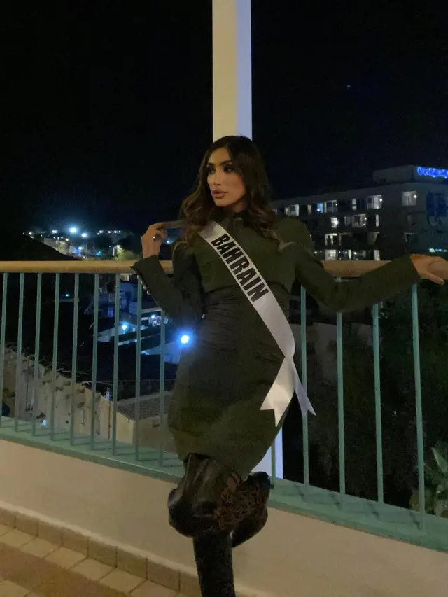 Manar Nadeem Deyani alias Jess Deyani, wakil Bahrain dalam Miss Universe 2021 (Foto: Instagram/@jessdeyani)