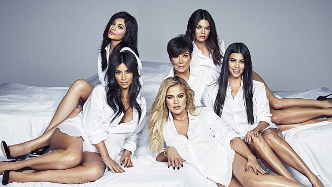 8 Pelajaran Kencan yang Tak Terduga dari Keluarga Kardashian