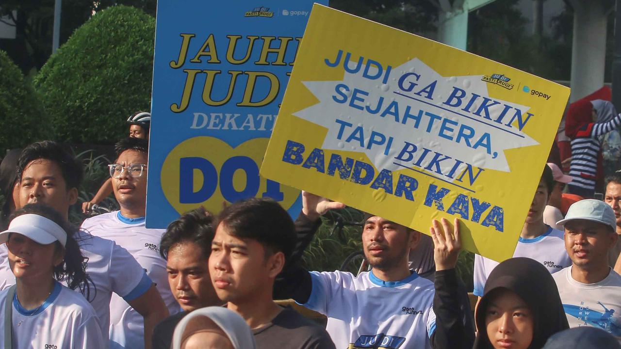 FOTO; Kampanye ‘Judi Pasti Rugi’ Sapa Warga Jakarta: Serukan Bahaya Judi Online