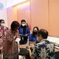 Business Director PT Asuransi Allianz Life Indonesia Bianto Surodjo resmikan Allianz Center Surabaya yang baru, Jumat (17/2/2023). (Dian Kurniawan/Liputan6.com)