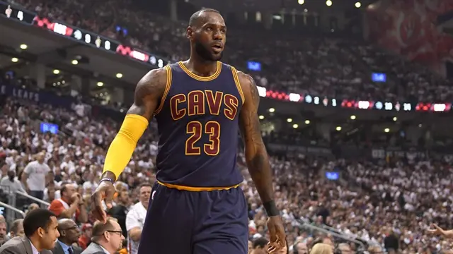 Forward Cleveland Cavaliers, LeBron James.
