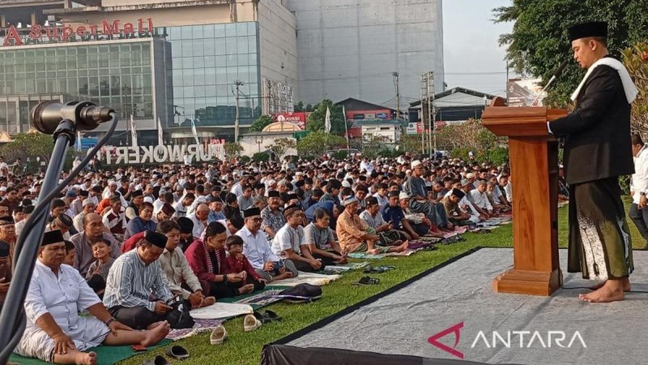Khatib Ajak Jamaah Renungkan Makna Idul Fitri untuk Penguatan Iman
