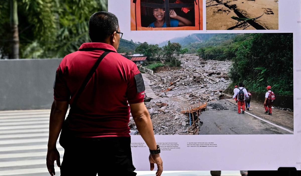 Prahara Pulau Emas Hadirkan Rekaman Bencana Sumatra Lewat Foto