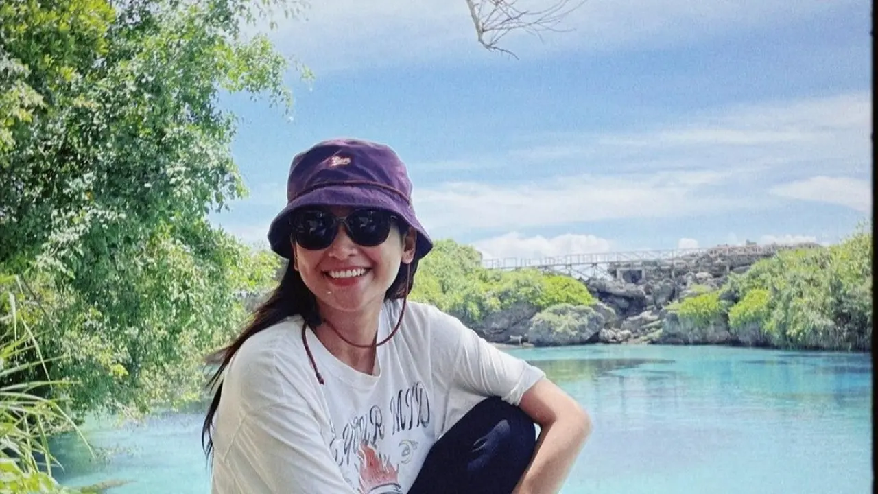 Indah Permatasari unggah foto liburan di Sumba