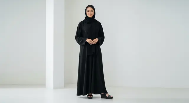 1. Abaya Hitam Polos Klasik