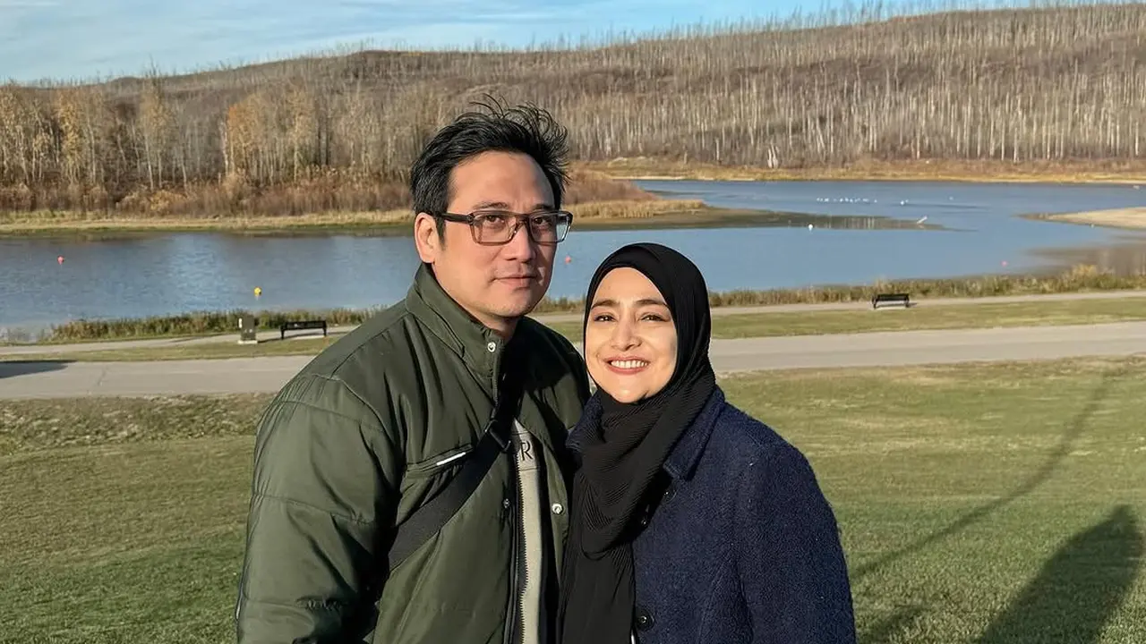 Cindy Fatikasari dan Tengku Firmansyah