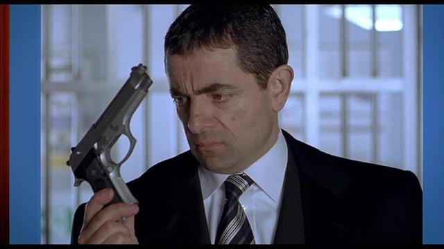 Johnny English (2003)