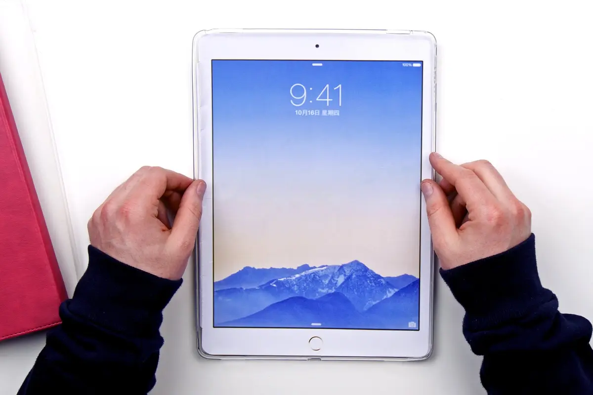 8 Hal yang Nggak Apple Kasih Tahu ke Kamu Tentang iPad Pro