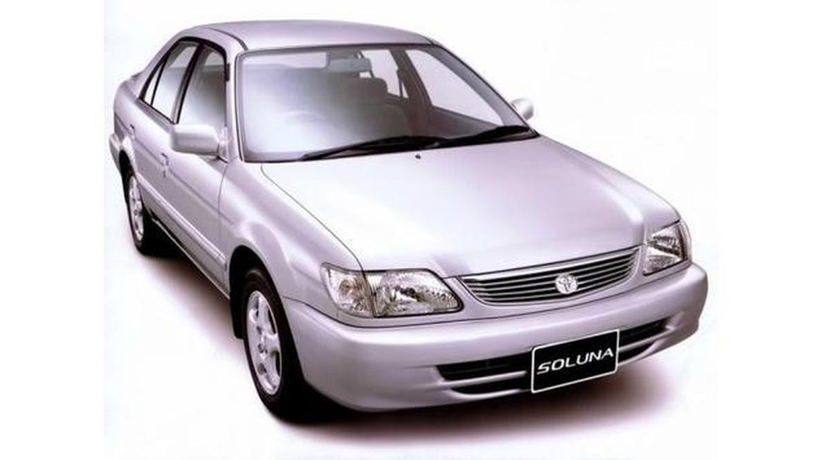 Toyota Soluna. (Toyota)