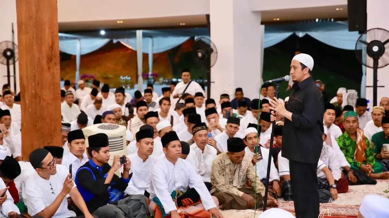 Peringatan Nuzulul Quran di Banyuwangi, Yusuf Mansur: Pelajari dan Pahami Ayat-Ayat Alquran