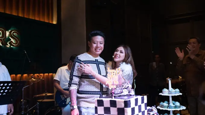 Pablo Benua ulang tahun yang ke-43