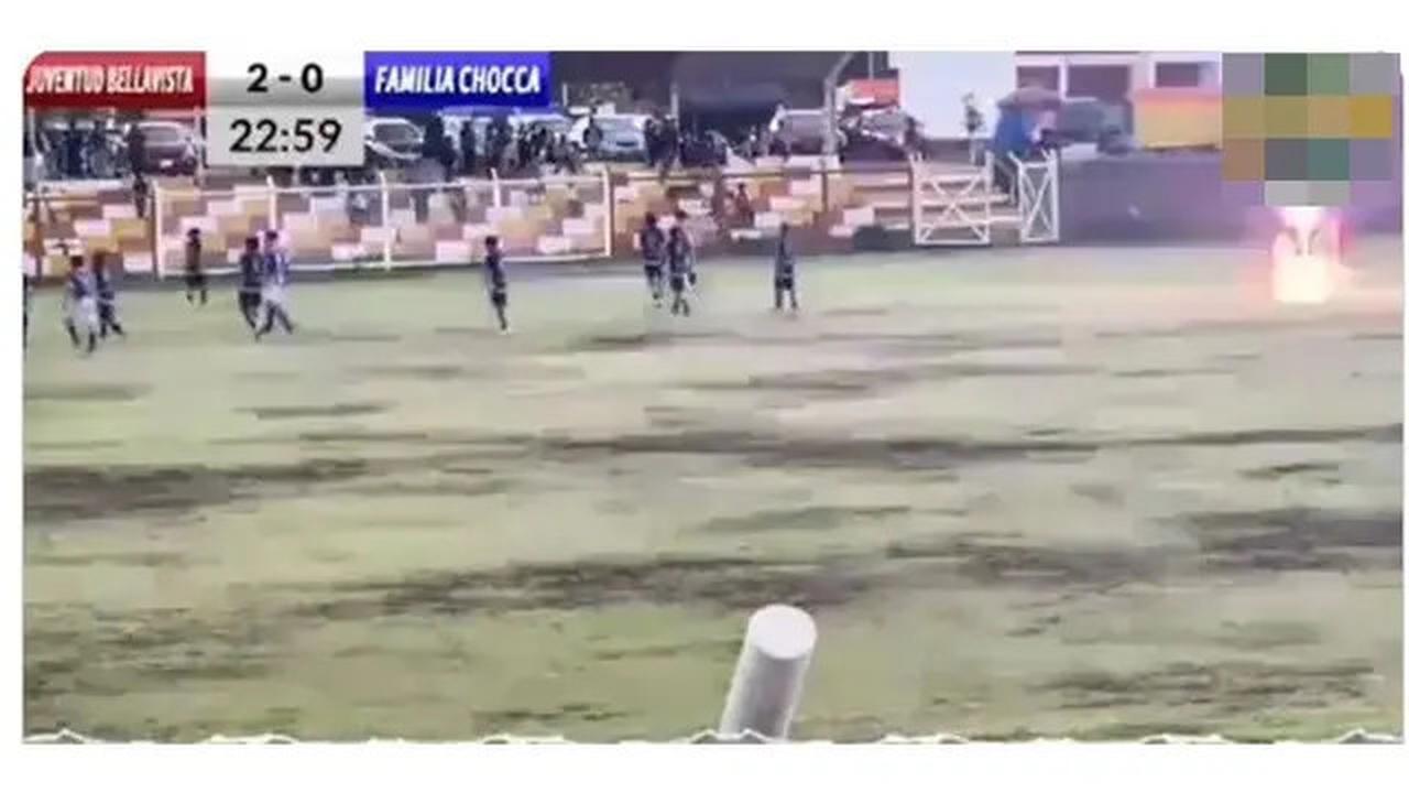 Pemain Bola Tewas Usai Tersambar Petir di Lapangan, Begini Kondisi Pemain Lainnya