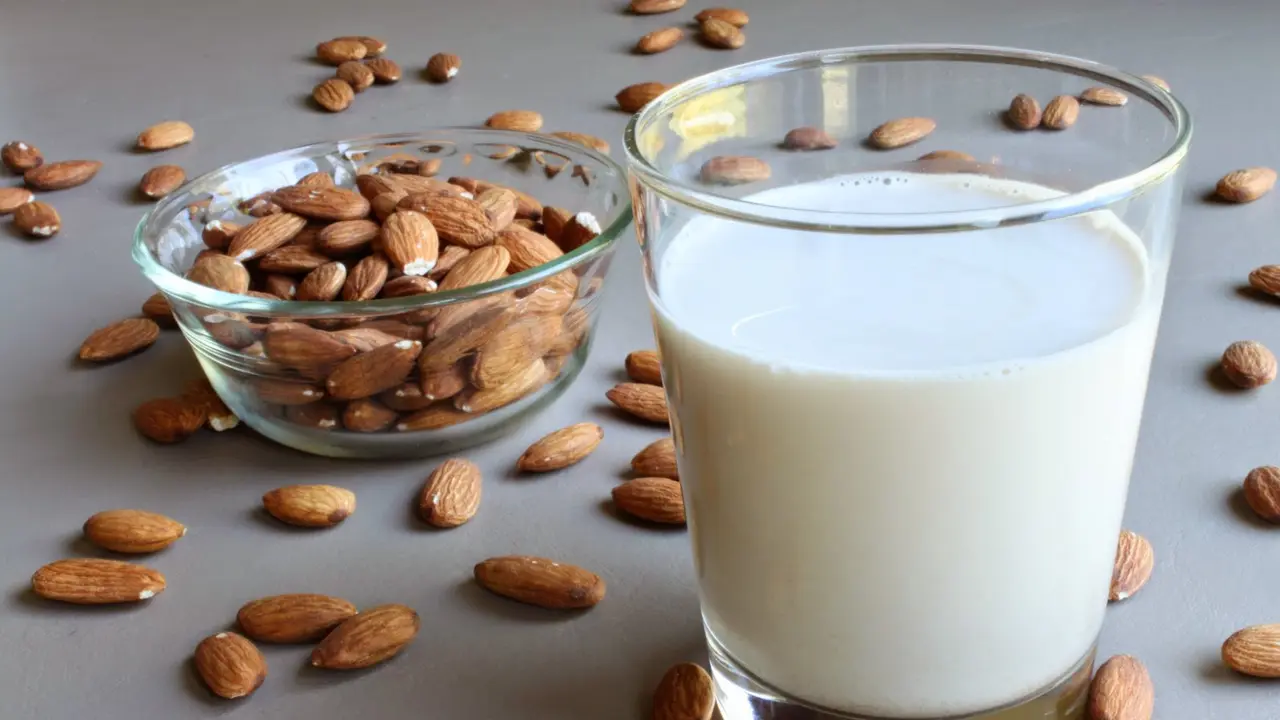 [Bintang] Almond Bukan Hanya Jadi Makanan