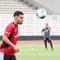 Jens Raven saat mengikuti latihan bersama Timnas Indonesia U-22 di Stadion Madya, Senayan, Jakarta, Rabu (26/11/2025).