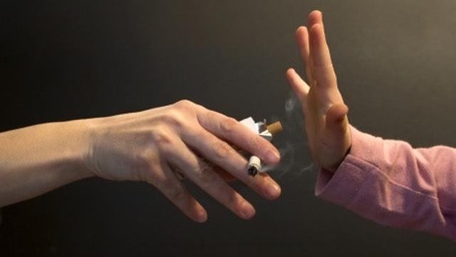 Asap Rokok Meningkatkan Risiko Anak Terinfeksi Flek Paru