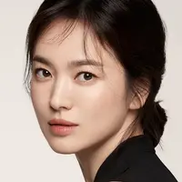 Perawatan Kulit Agar terlihat Glass Skin Seperti Song Hye Kyo
