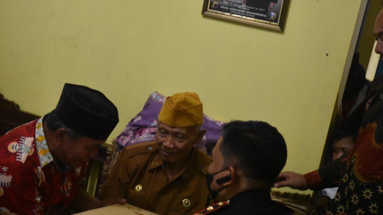 H Kusmiarja, veteran perjuangan kemerdekaan RI Purbalingga. (Foto: Liputan6.com/Pemkab purbalingga)