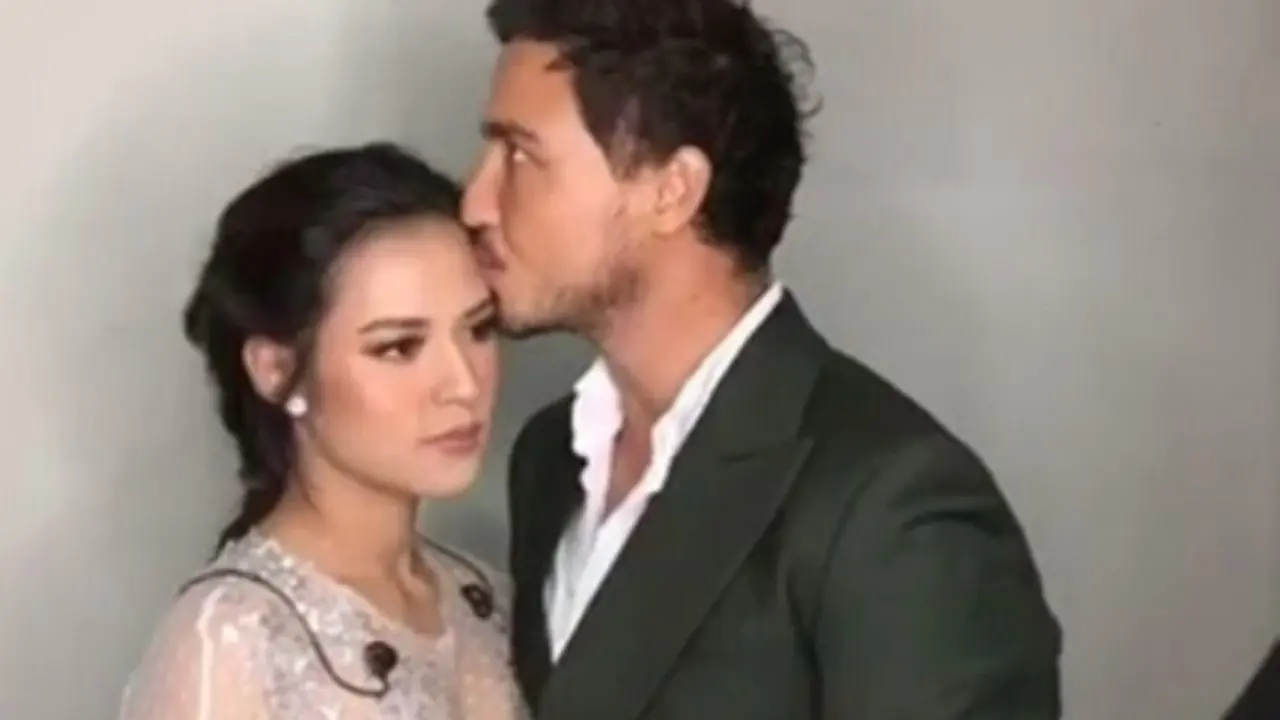 [Bintang] Hamish Daud dan Raisa