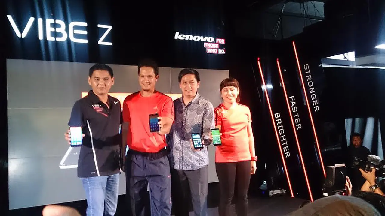  Vibe Z, Smartphone Terbaru Kelas Atas Untuk Foto Selfie