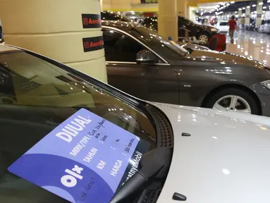 Deretan mobil bekas yang dijual di kawasan Jakarta, Senin (23/11/2020). Pasar mobil bekas diprediksi akan meningkat menjelang akhir tahun karena kondisi perekonomian yang saat ini mulai membaik. (Liputan6.com/Angga Yuniar)