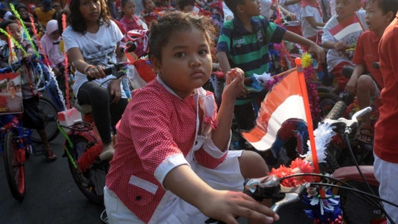 Kemeriahan parade sepeda hias sambut Hari Kemerdekaan