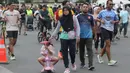 Penutupan jalan dilakukan mulai jam 18.00 WIB hingga pukul 02.00 WIB. (Liputan6.com/Herman Zakharia)