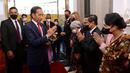 Presiden Joko Widodo atau Jokowi disambut saat tiba di hotel tempat menginap, Munich, Jerman, 26 Juni 2022. Jokowi dan Iriana menyempatkan diri untuk turun dan menyapa warga yang sudah berkumpul untuk menyambutnya di tempat menginap. (Foto: Laily Rachev - Biro Pers Sekretariat Presiden)