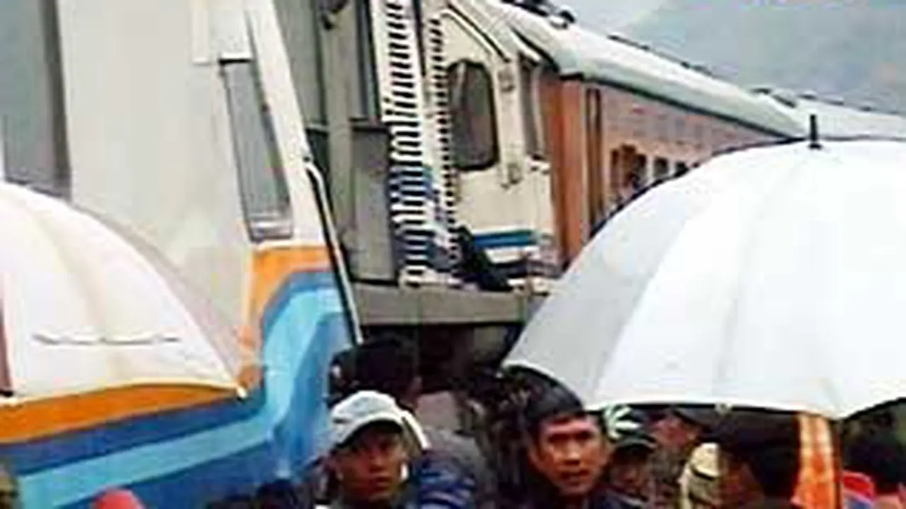 071104atabrakan-ka.jpg
