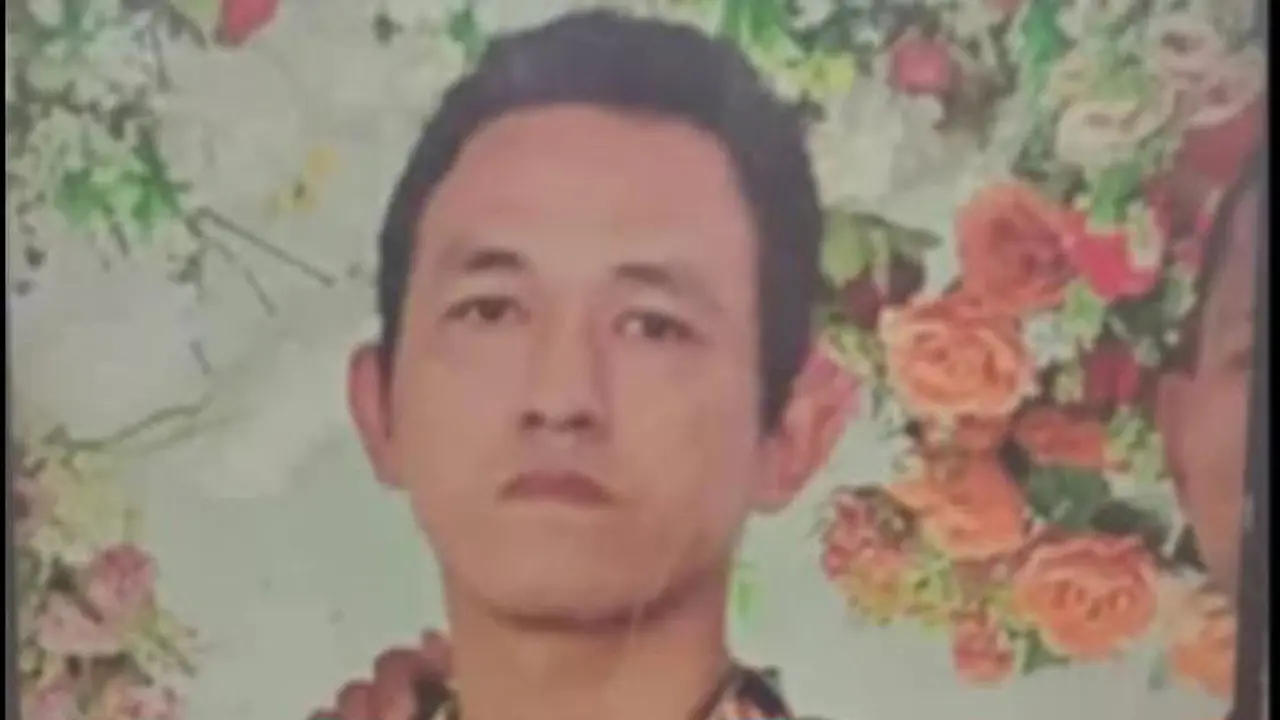 Tampang pelaku yang bunuh ayah kandungnya dengan keji di Bandar Lampung, pelaku kini masih buron.