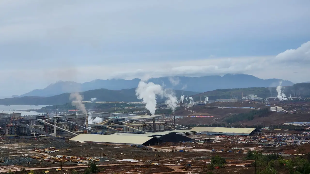 Harita Nickel di Pulau Obi sudah menggelontorkan investasi lebih dari USD 1 miliar untuk membangun industri hilirisasi nikel