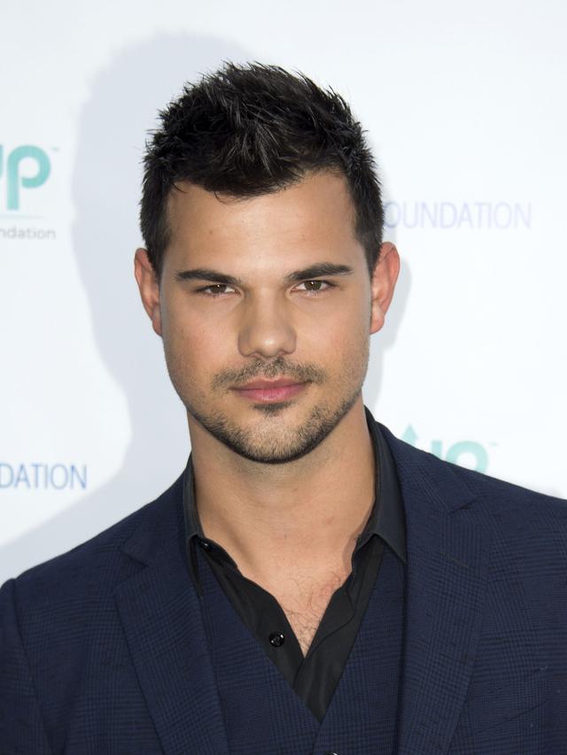 [Bintang] Taylor Lautner