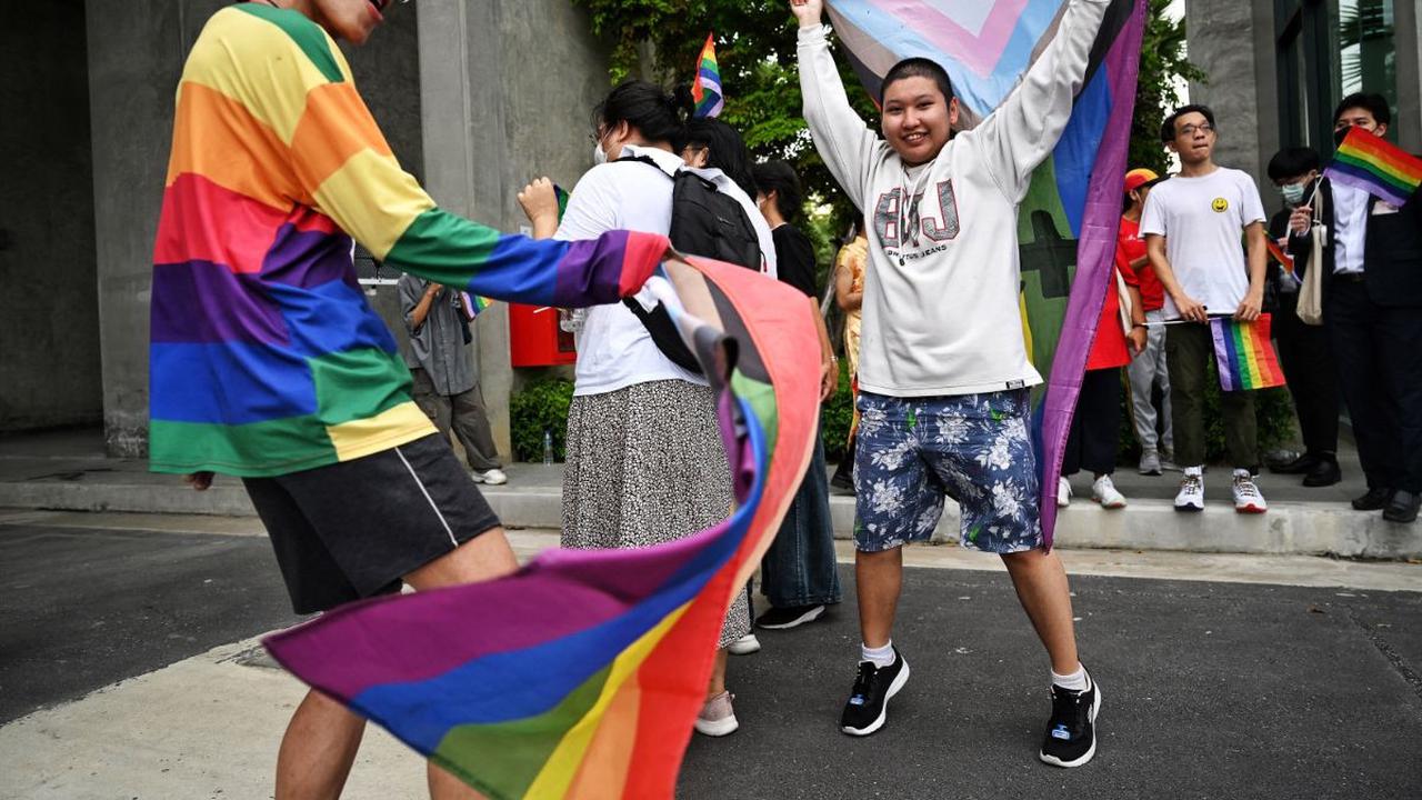 Rencana Pertemuan Aktivis LGBT ASEAN di Jakarta
