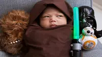 Gemas! Putri Bos Facebook Dibalut Kostum Star Wars
