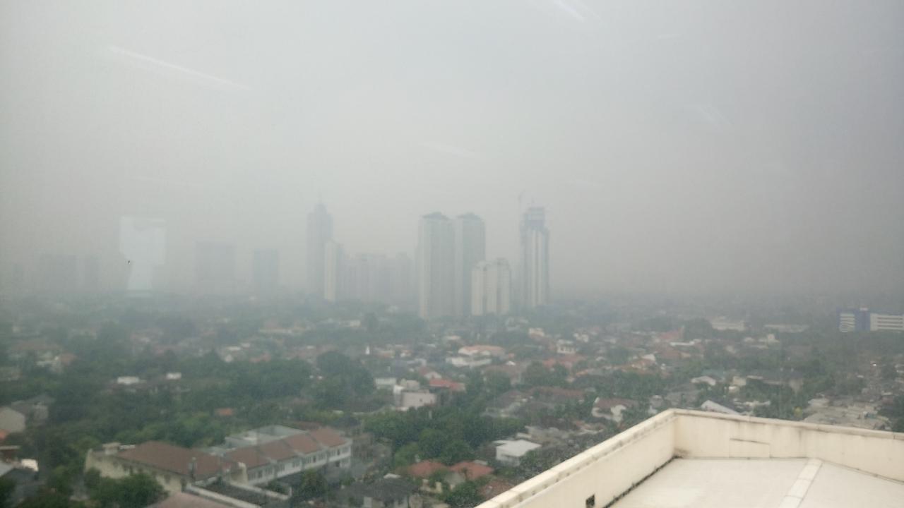 Jakarta Berkabut 