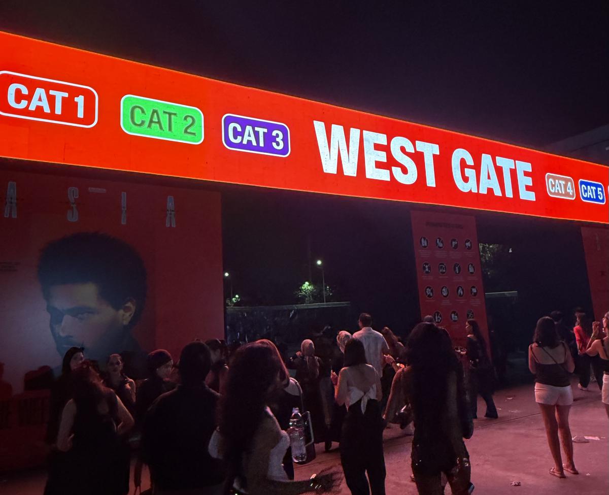 Konser After Hours Til Dawn Asia Tour di Jakarta