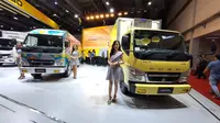 Mitsubishi Fuso menampilkan sederet lini produk andalannya di Giicomvec 2024. (Liputan6.com/Arief Aszhari)