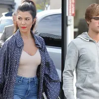 Kourtney Kardashian belum lama ini dikabarkan menolak lamaran Scot Dissick. Setelah penolakan itu, dikabarkan Kourtney akan kembali bersama dengan lelaki yang disebut pernah dekat dengannya, Justin Bieber. (doc.aceshowbiz.com)