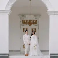 Seakan tak ada habisnya, Kaesang Pangarep dan Erina Gudono kembali unggah foto prewedding.