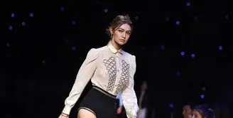 Sebenarnya nama asli dari Gigi Hadid yaitu Jelena Noura Hadid, namun siasat sang ibunda, Yolanda Hadid memberikan panggilan sayang yang hingga kini menjadi sebutan Gigi Hadid. (AFP/Bintang.com)