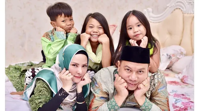 Vicky Prasetyo dan Angel Lelga
