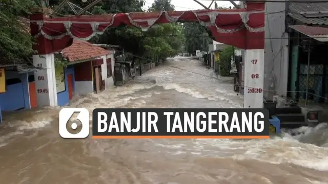 Banjir melanda banyak lokasi di kawasan Jabodetabek. Sabtu (20/2) pagi banjir menerjang Ciledug yang melumpuhkan aksen jalan raya.