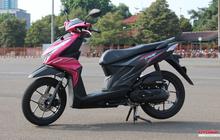 Honda Beat 2024 menawarkan fitur praktis, berkendara menjadi lebih aman dan nyaman.